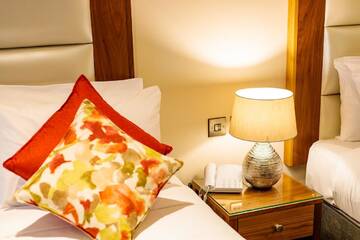 Фото номера Двухместный номер с 2 отдельными кроватями Отель Grand Hotel Tralee г. Трали 3